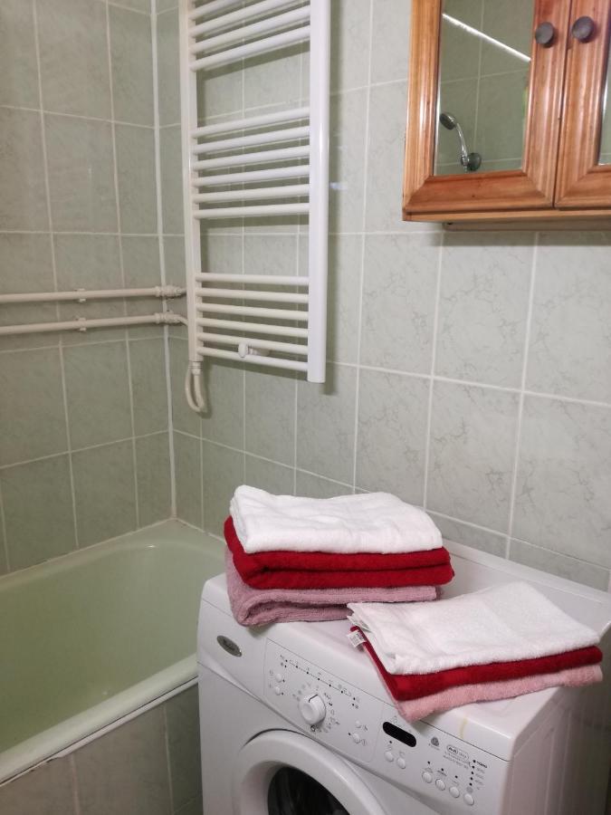 Sara Apartman Târgu-Mureş Exteriér fotografie