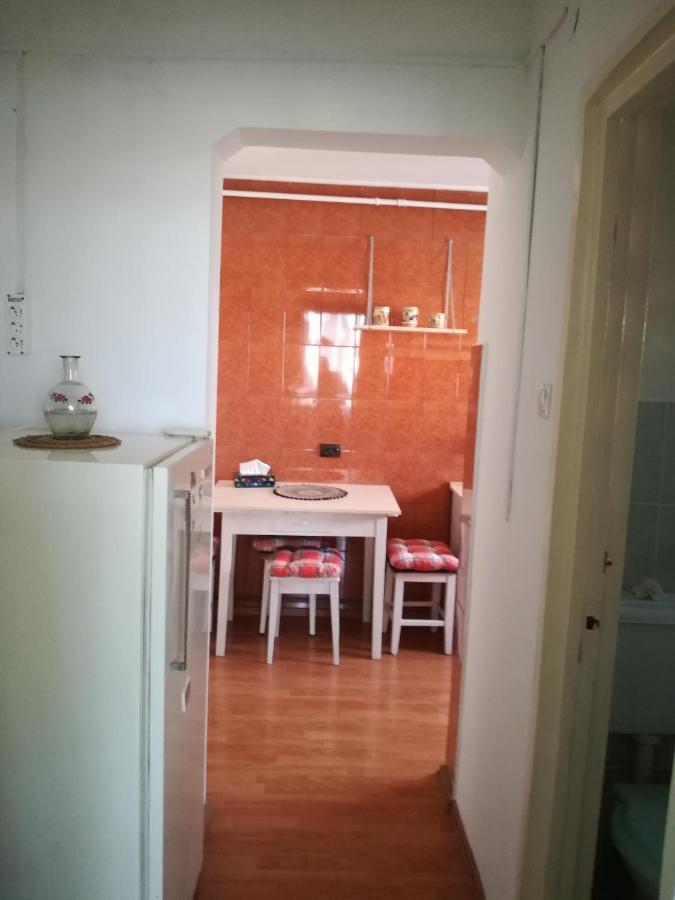 Sara Apartman Târgu-Mureş Exteriér fotografie